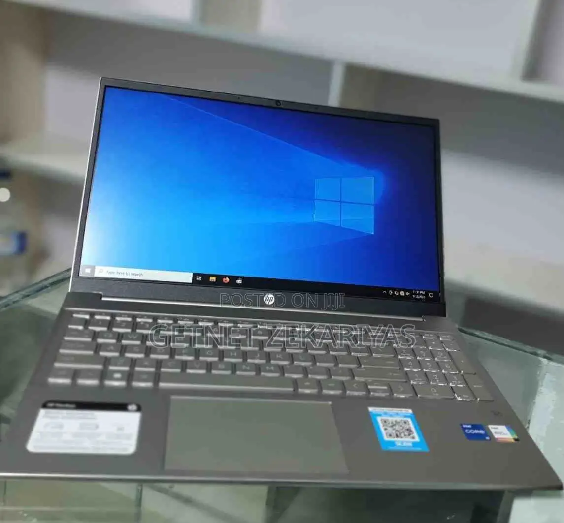 New Laptop HP Spectre 16GB Intel Core I7 SSD 512GB