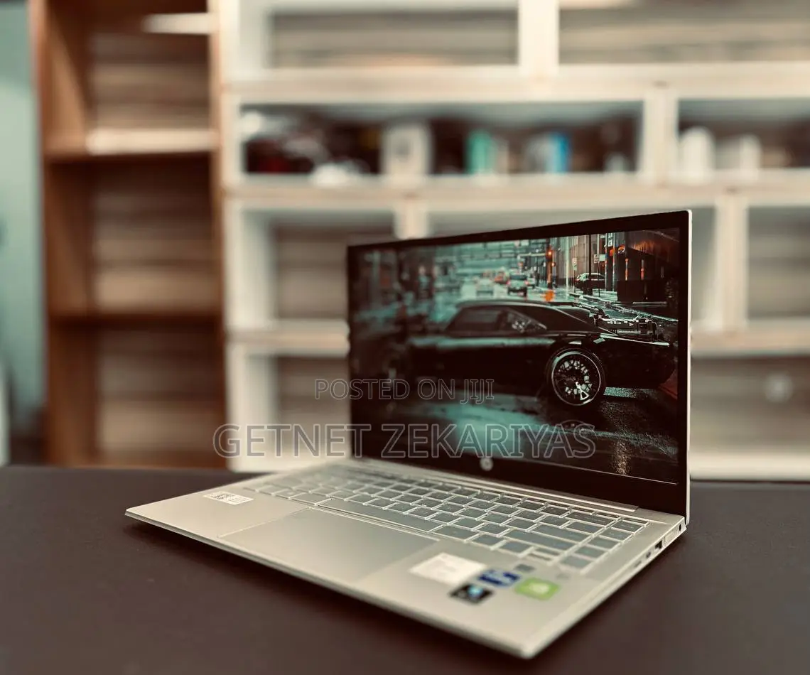 New Laptop HP Pavilion 14 16GB Intel Core I7 SSD 512GB