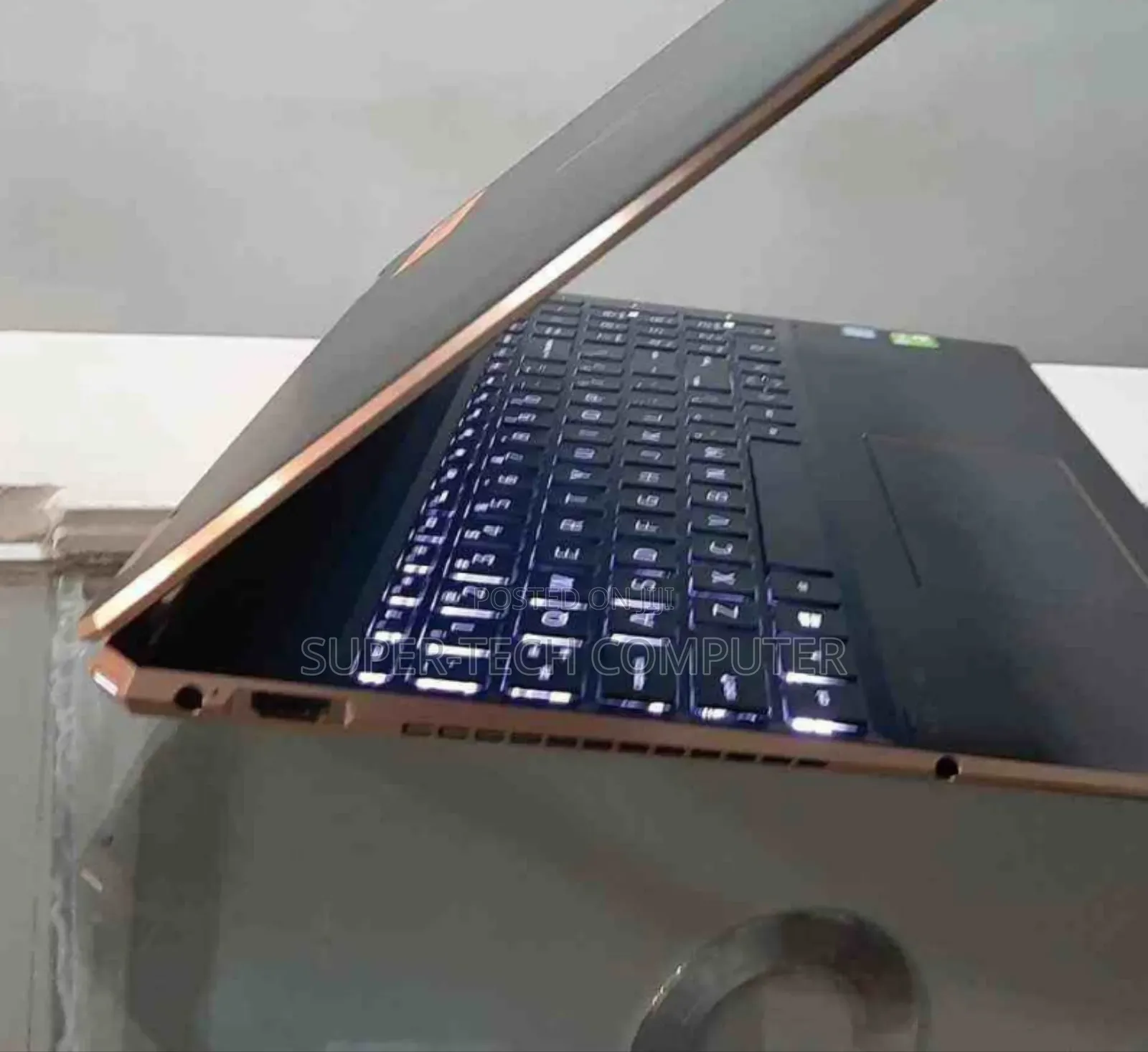 New Laptop HP Spectre X360 16GB Intel Core I7 SSD 512GB