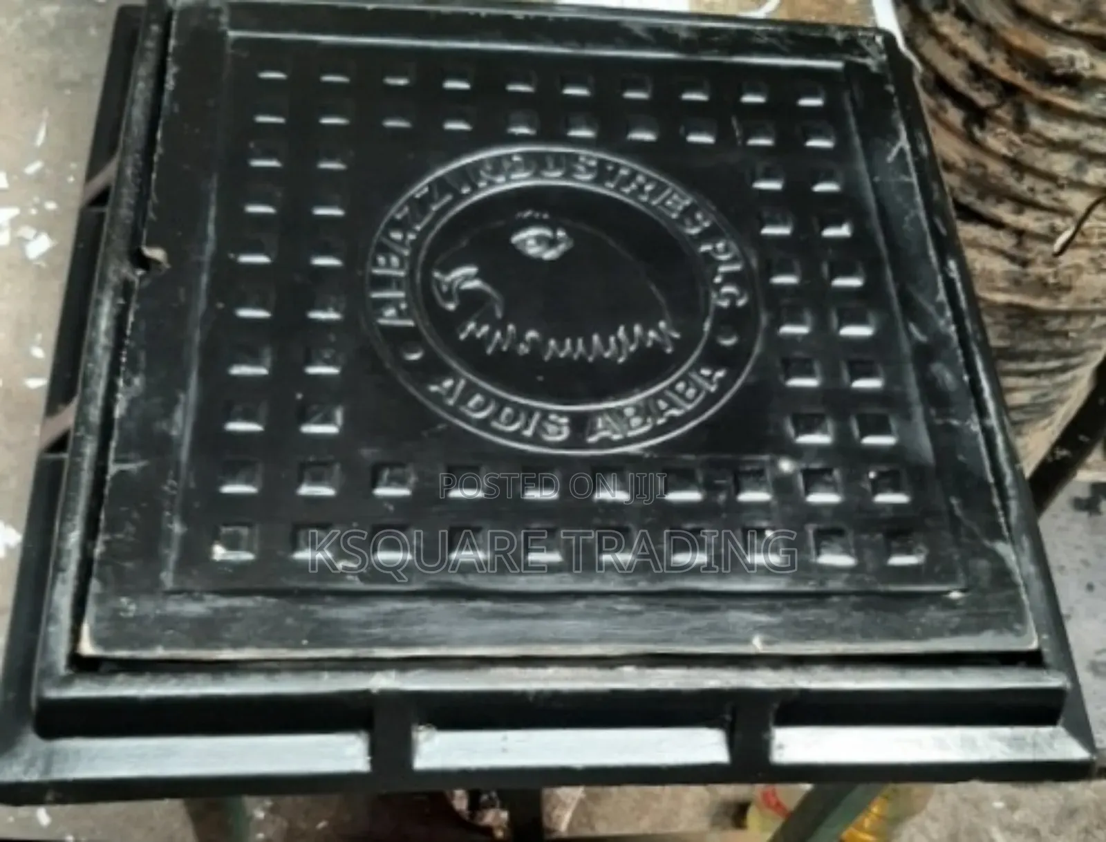 GRP Manhole Cover (D400 Class)