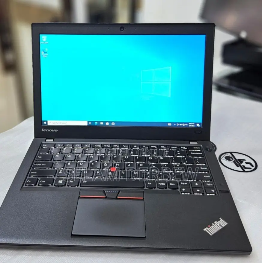 Laptop Lenovo ThinkPad X250 8GB Intel Core I5 HDD 500GB