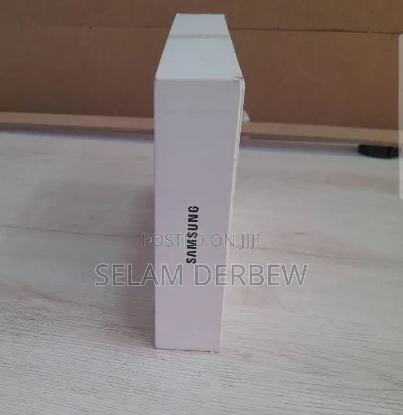 New Samsung Galaxy Tab A8 10.5 (2021) 128 GB Black