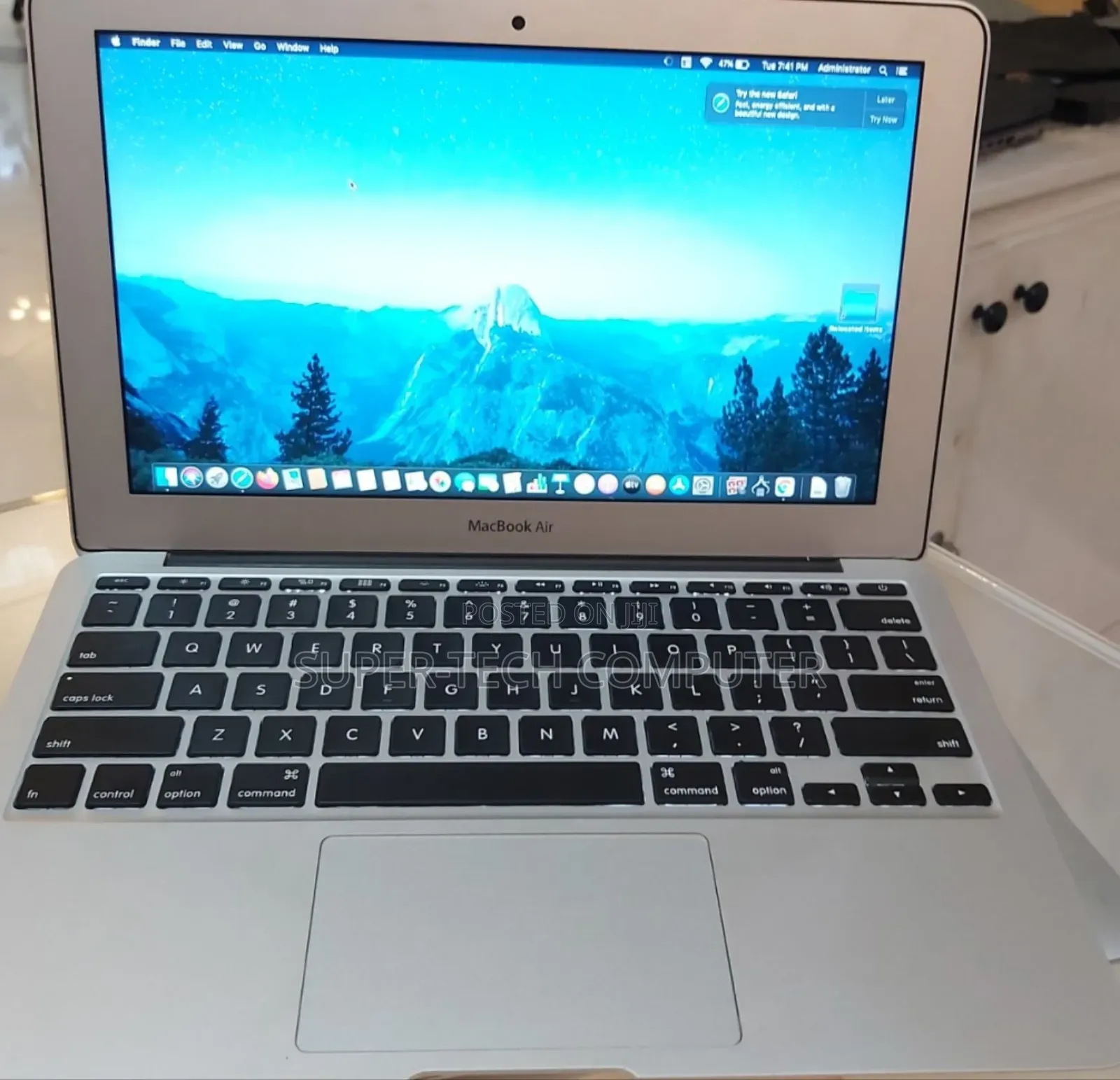 New Laptop Apple MacBook Air 2015 4GB Intel Core I5 SSD 128GB