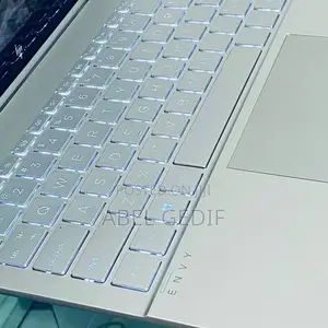 New Laptop HP Envy X360 8GB Intel Core I7 SSD 512GB