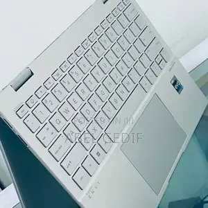 New Laptop HP Envy X360 8GB Intel Core I7 SSD 512GB