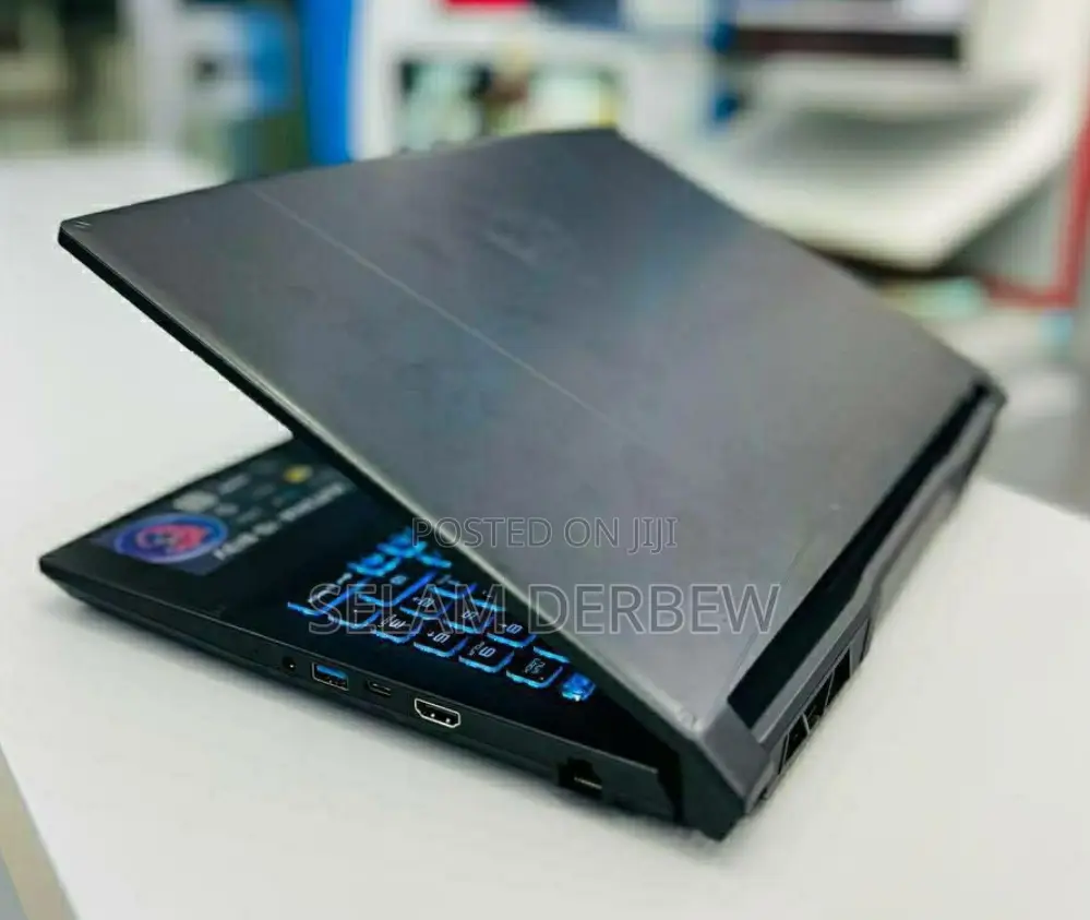 New Laptop MSI Katana 15 16GB Intel Core I7 SSD 1T