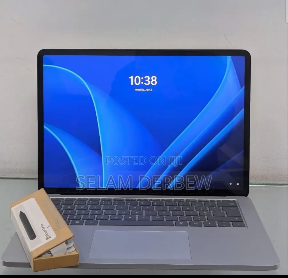 New Laptop Microsoft Surface Laptop 16GB Intel Core I5 SSD 256GB