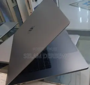 New Laptop Apple MacBook Air 2019 8GB Intel Core I5 SSD 256GB