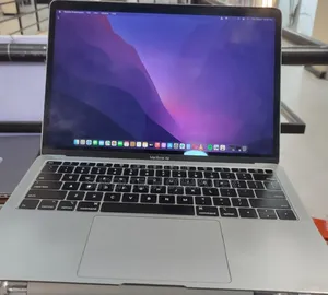 New Laptop Apple MacBook Air 2019 8GB Intel Core I5 SSD 256GB