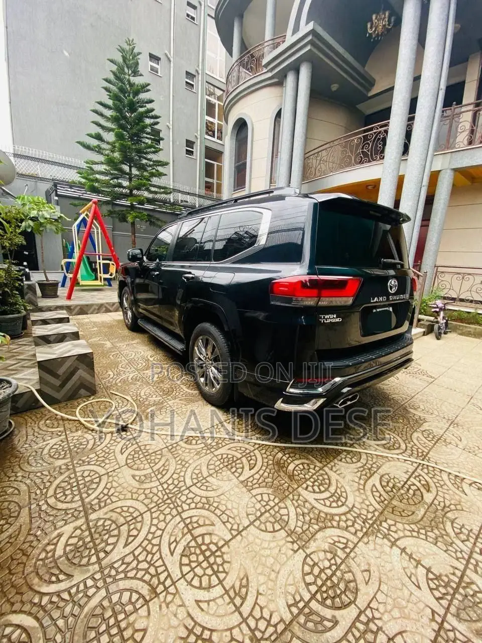 Toyota Land Cruiser 2023 Black