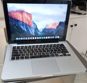 Photo - Laptop Apple MacBook Pro 2011 8GB Intel Core I5 HDD 320GB