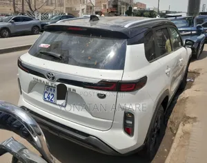 Toyota Urban Cruiser 2023 White