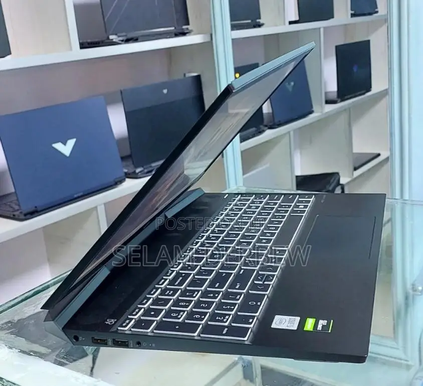 New Laptop HP Pavilion Power 15 16GB Intel Core I7 SSD 512GB