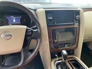 Nissan Patrol 2018 Silver