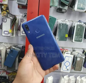 Photo - Samsung Galaxy A10s 32 GB Blue