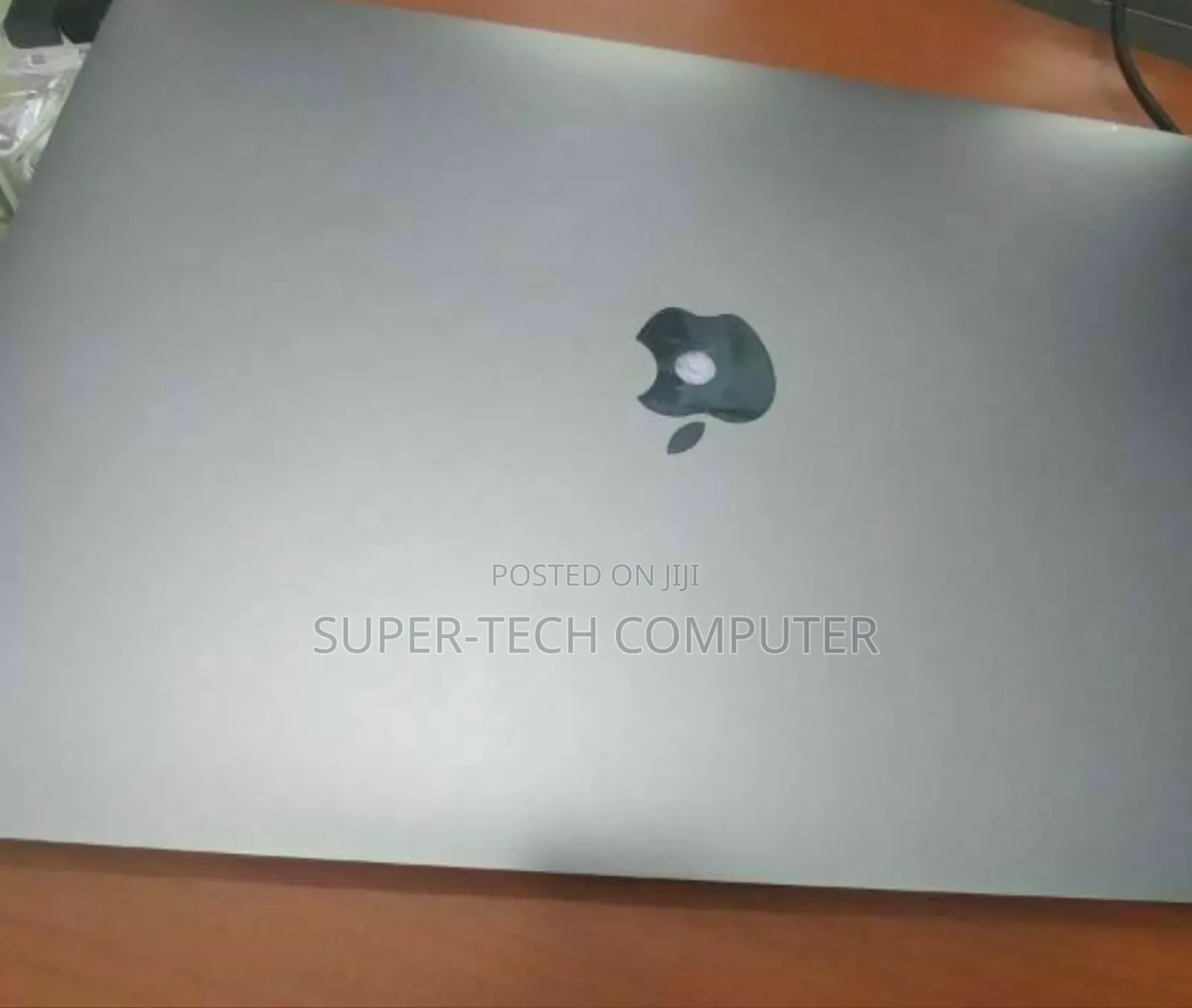 New Laptop Apple MacBook Air 2019 8GB Intel Core I5 SSD 256GB