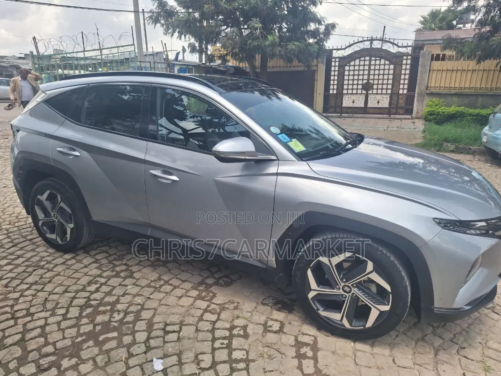Hyundai Tucson Limited 2022 Silver