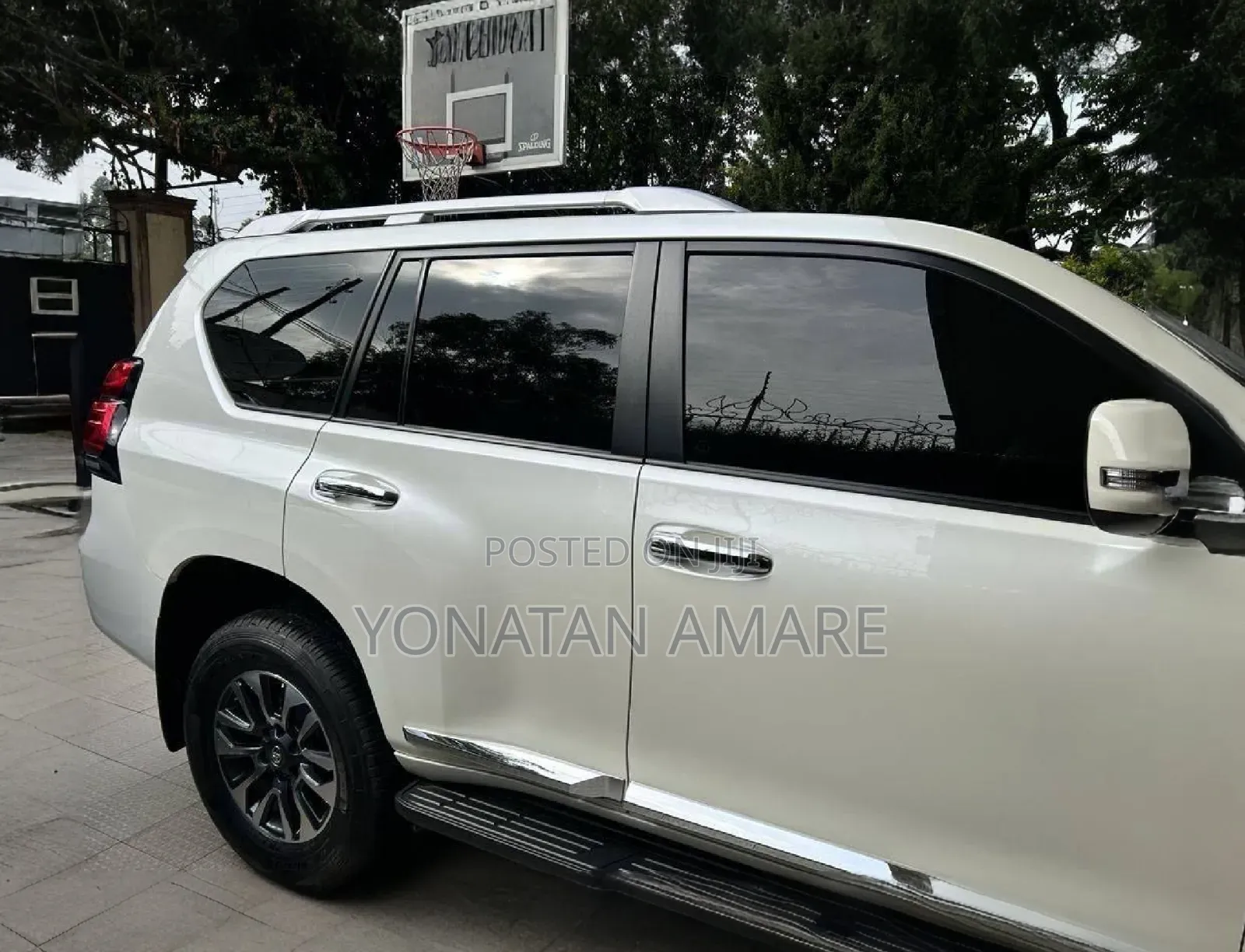 Toyota Land Cruiser Prado 2022 White