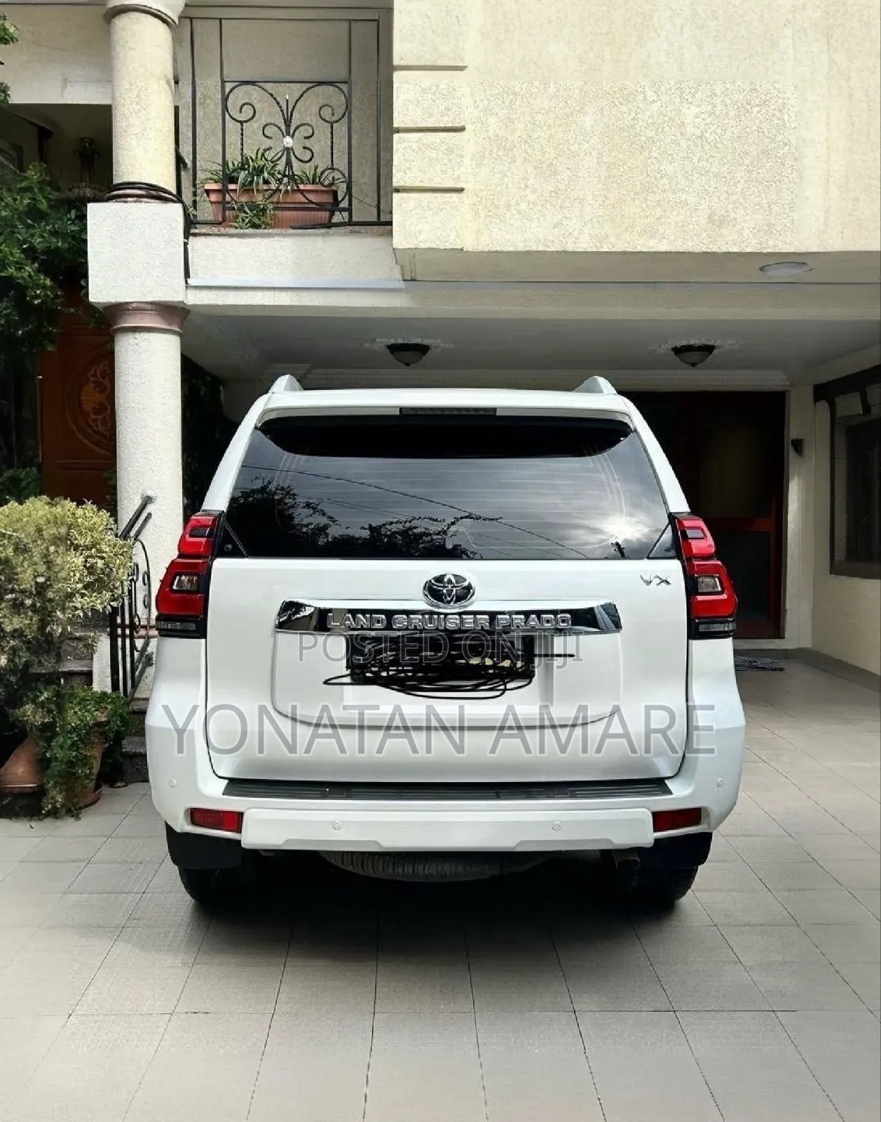 Toyota Land Cruiser Prado 2022 White