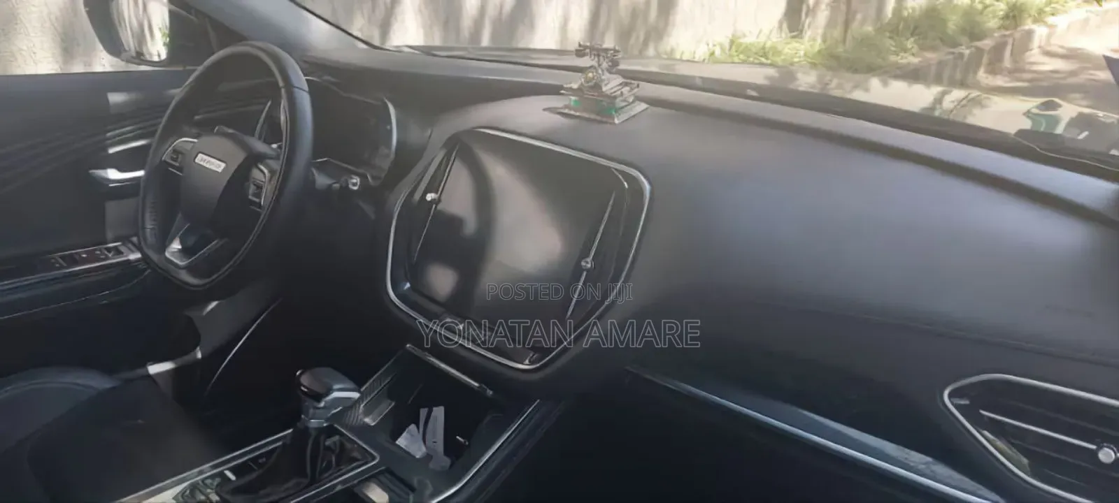 Jetour X70 1.5 7-Seater FWD 2022 Black