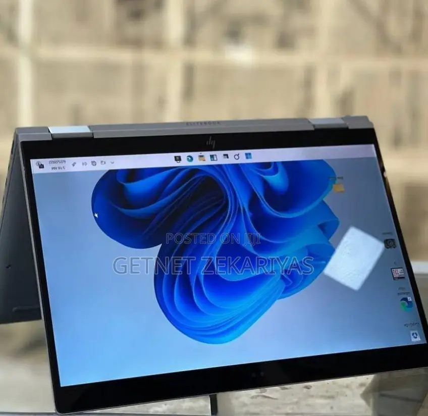 New Laptop HP EliteBook X GB Intel Core I7 SSD 512GB