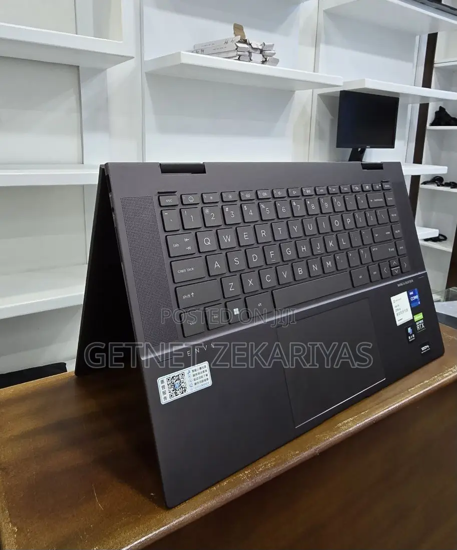 New Laptop HP Envy X360 16GB Intel Core I7 SSD 1T