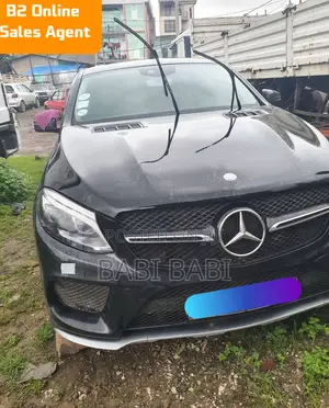 Photo - Mercedes-Benz GLE-Class 2016 Matt Black