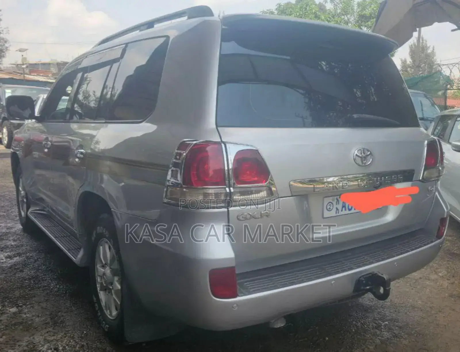Toyota Land Cruiser 2010 Silver