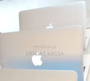 New Laptop Apple MacBook Air 2015 4GB Intel Core I5 SSD 128GB