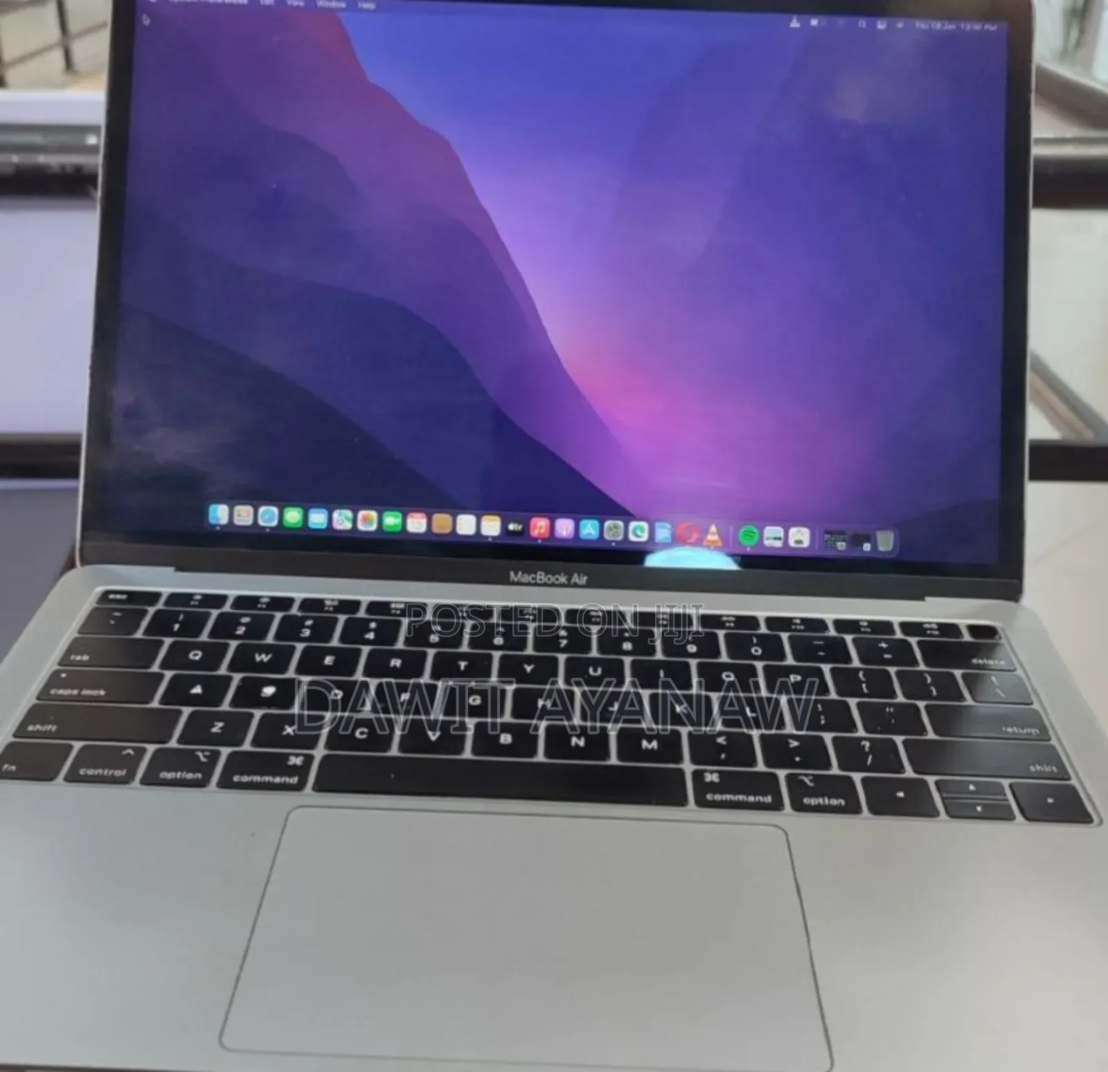 New Laptop Apple MacBook Air 2019 8GB Intel Core I5 SSD 256GB