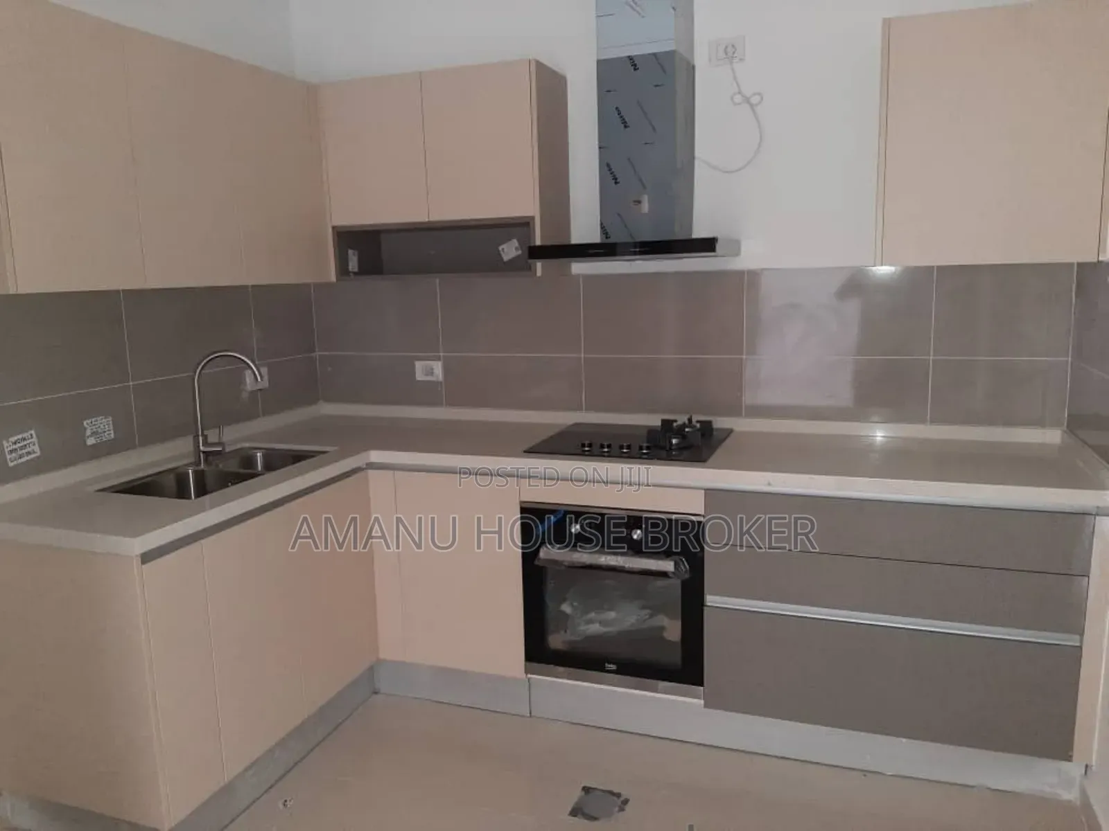 3bdrm Apartment in Adfis Abeba, Yeka for sale