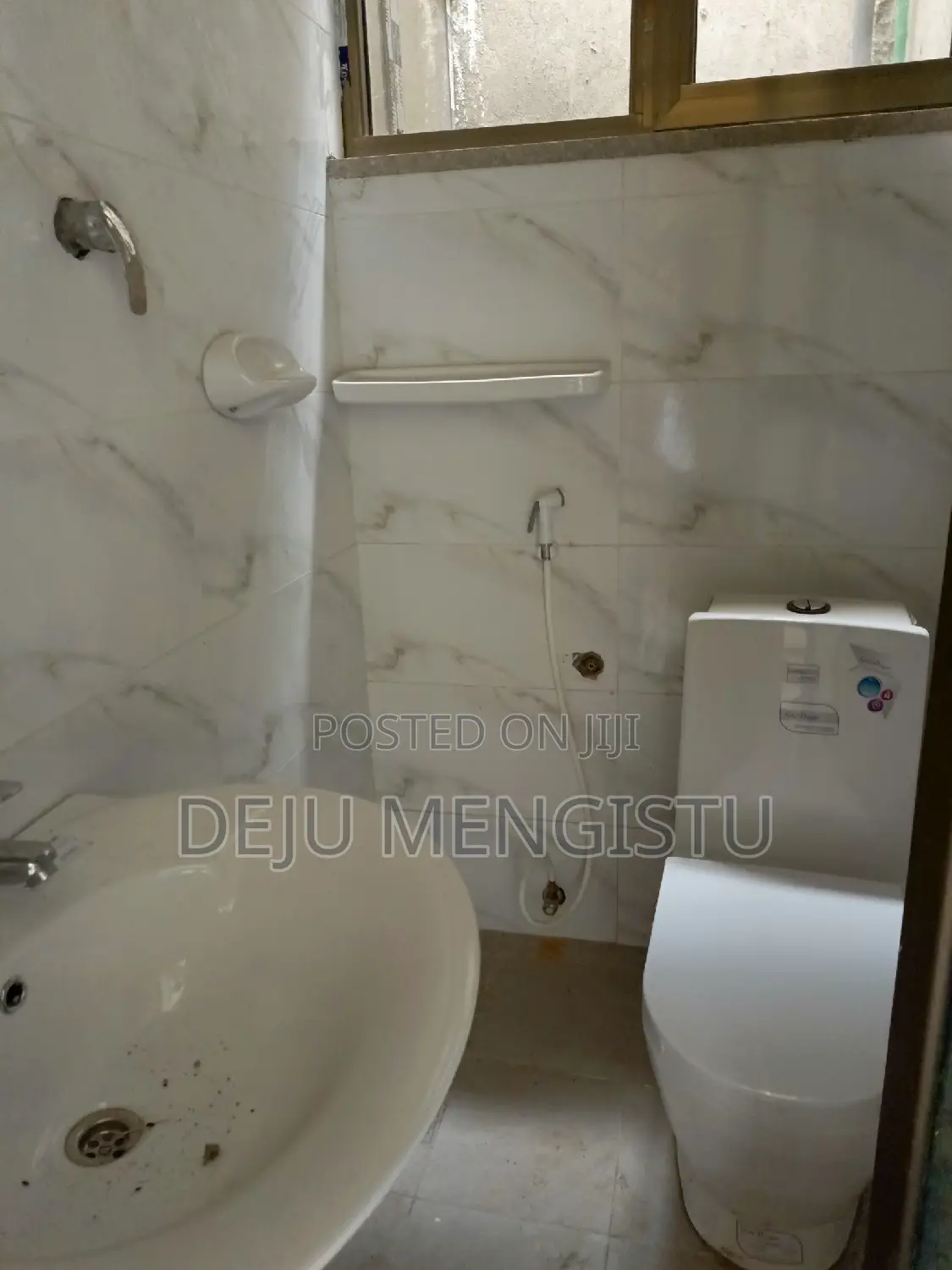 6bdrm House in ሰባ ሁለት, Bole for rent