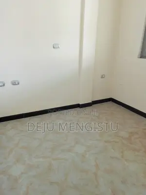 6bdrm House in ሰባ ሁለት, Bole for rent