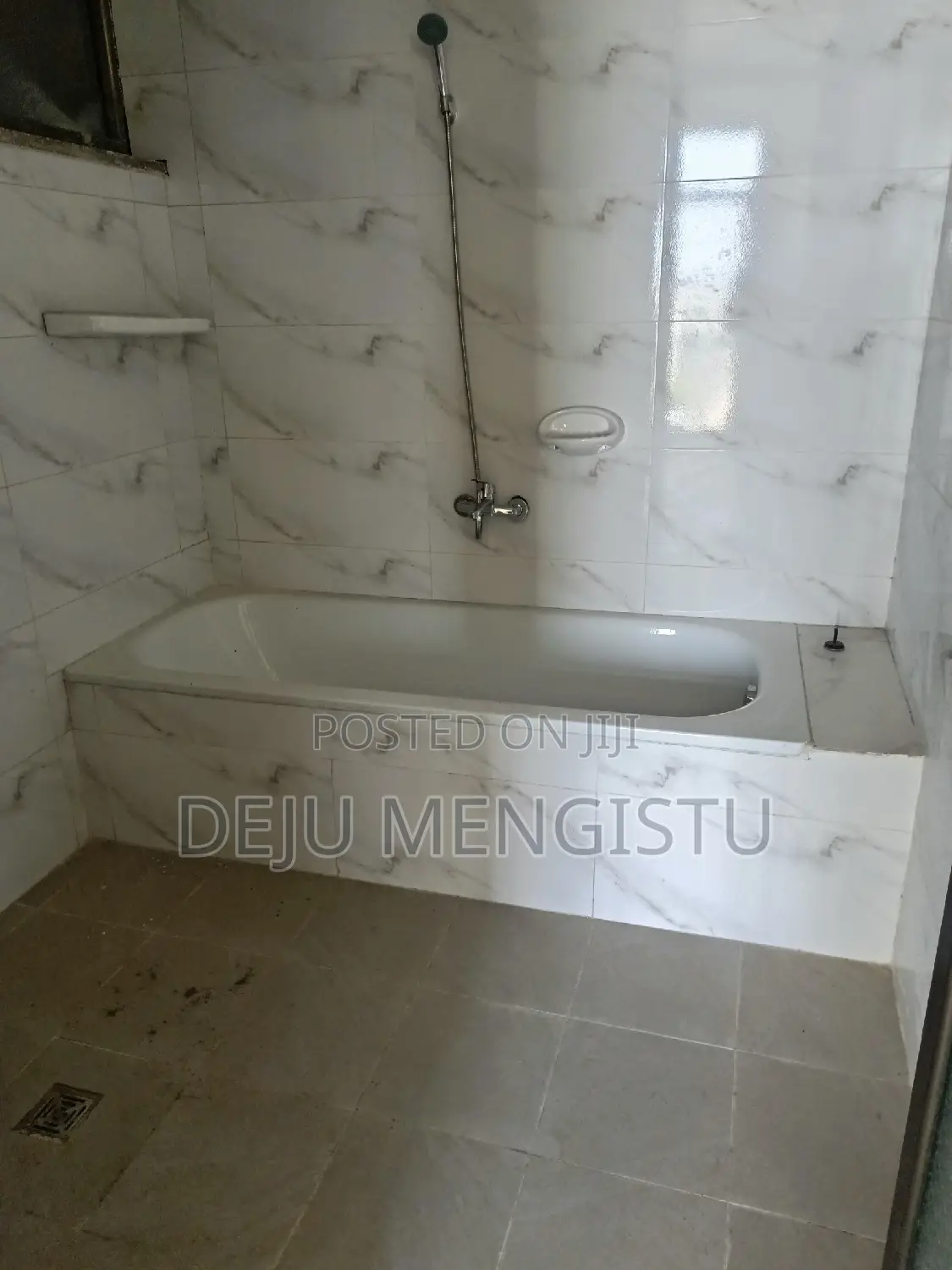 6bdrm House in ሰባ ሁለት, Bole for rent