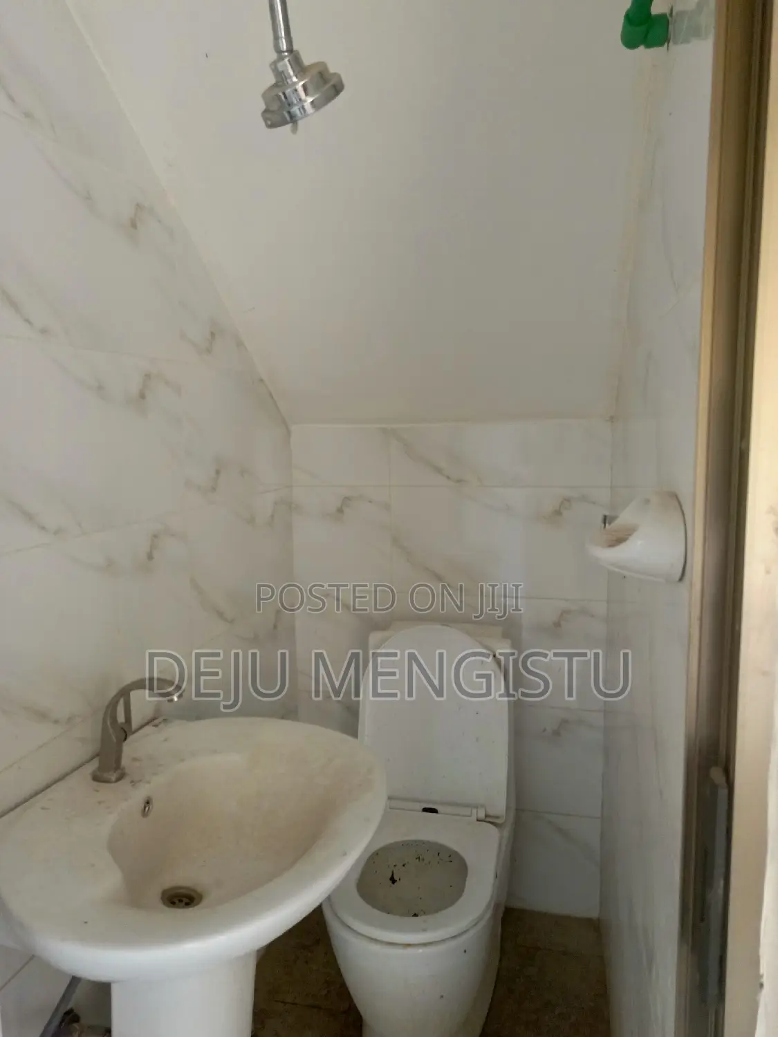 6bdrm House in ሰባ ሁለት, Bole for rent