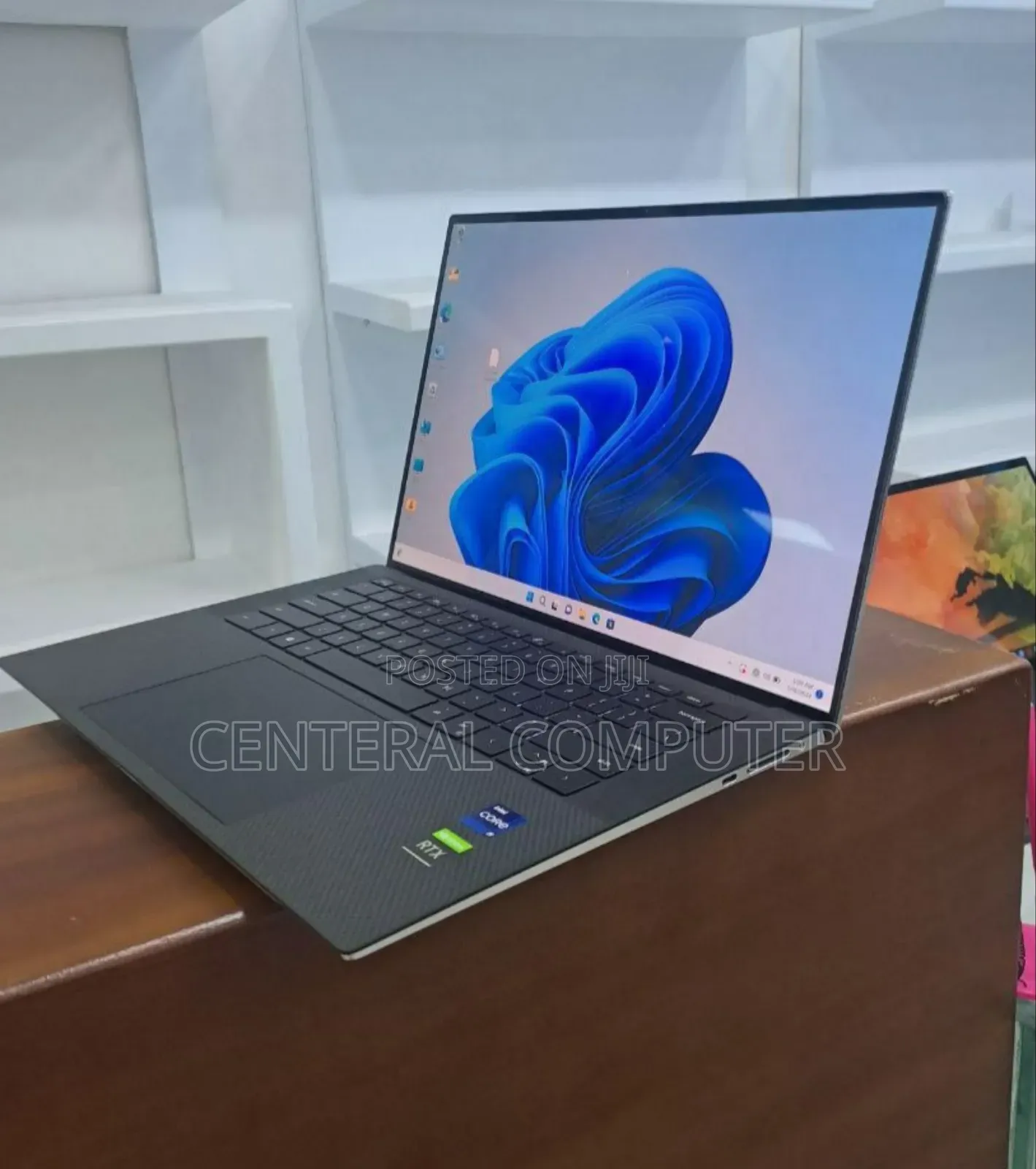 New Laptop Dell XPS 13 9343 32GB Intel Core I9 SSD 2T