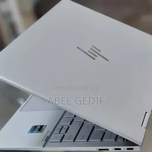 New Laptop HP Envy X360 8GB Intel Core I7 SSD 1T