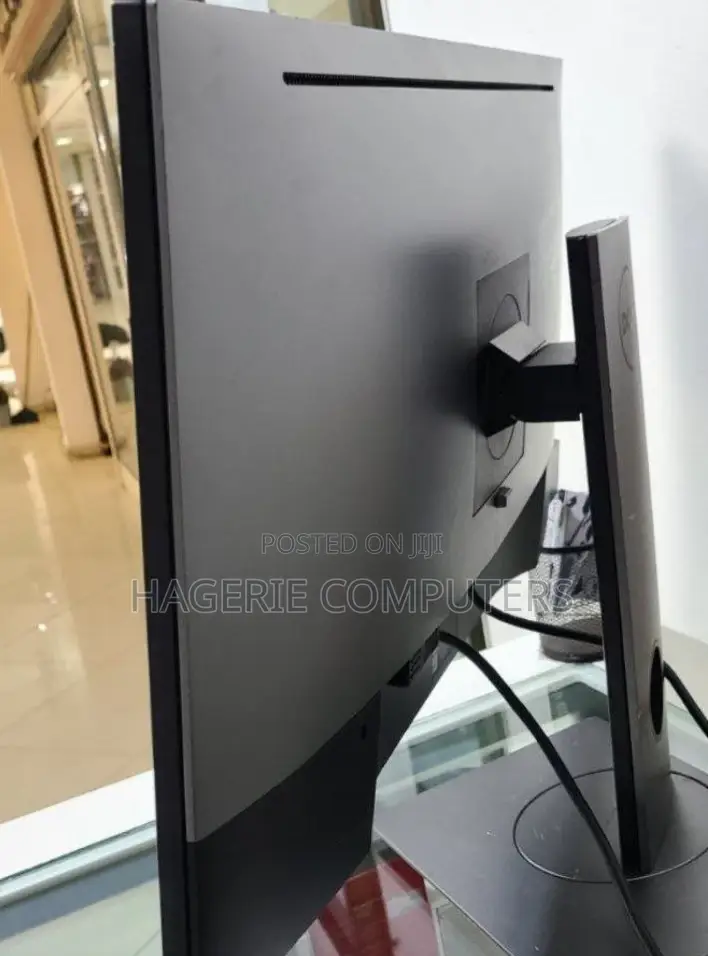 New Arrival Dell Monitor Frameless Monitor 24inches