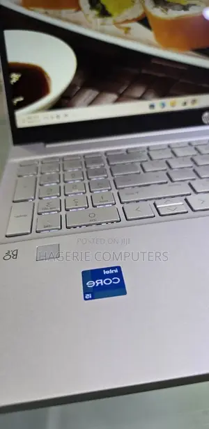 New Laptop HP Pavilion 15-Eh0050wm 16GB Intel Core I5 SSD 512GB