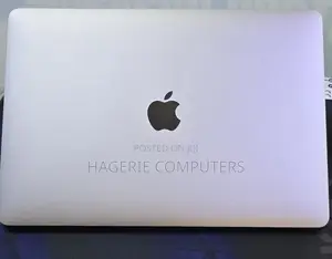 New Laptop Apple MacBook Pro 2020 16GB Intel Core I7 SSD 512GB