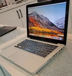 New Laptop Apple MacBook 2011 16GB Intel Core I5 SSD 256GB