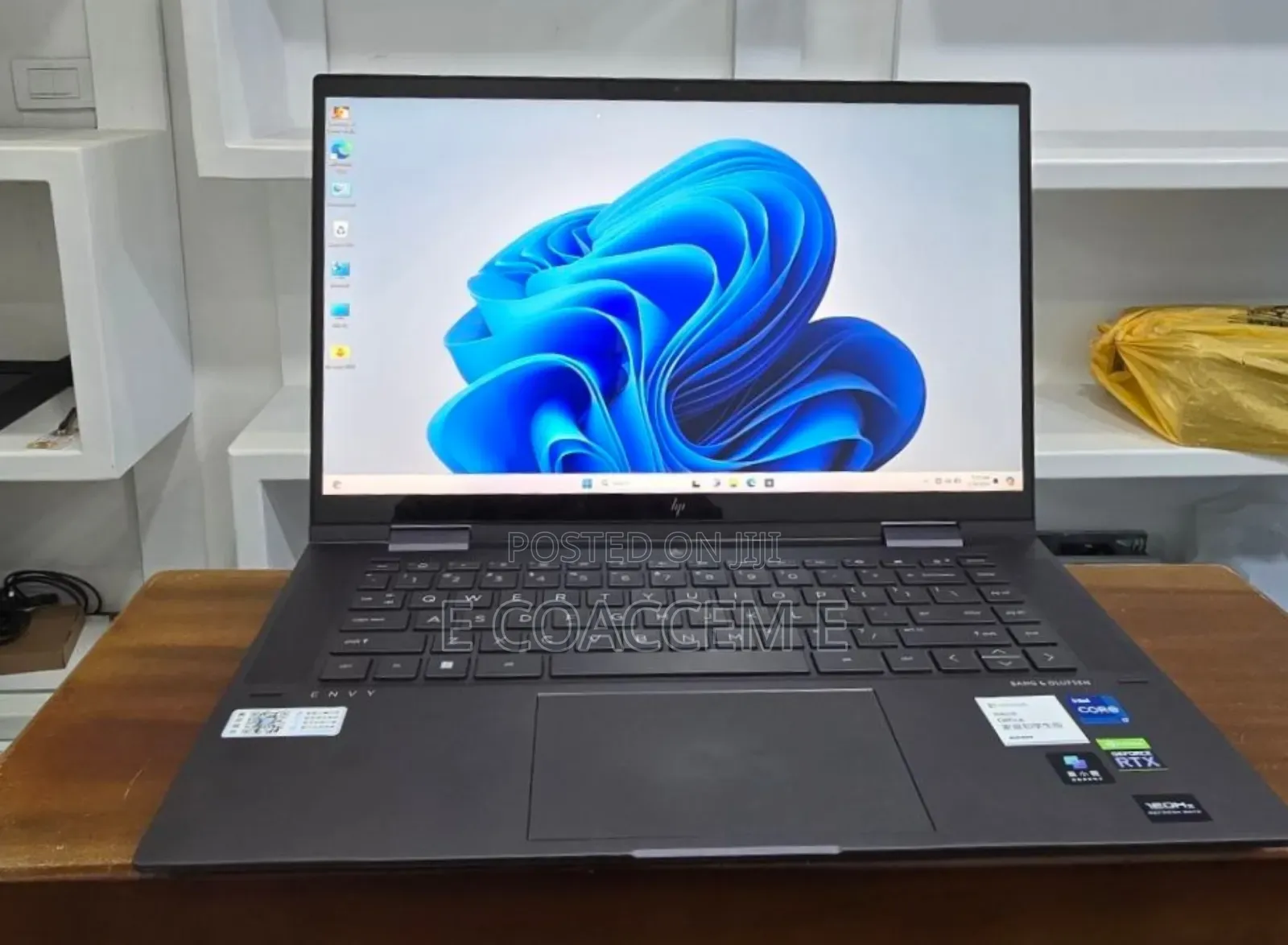 New Laptop HP Envy X360 16GB Intel Core I7 SSD 1T