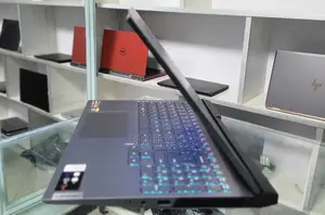 New Laptop Lenovo Legion 5 16GB AMD Ryzen 7 SSD 512GB