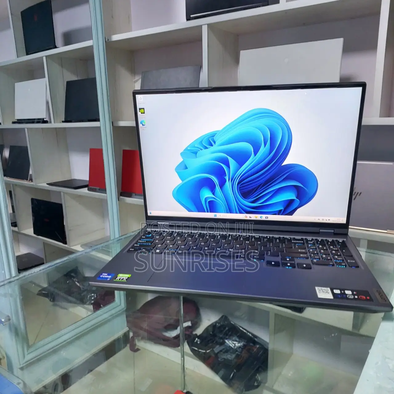 New Laptop Lenovo Legion 5 16GB Intel Core I7 SSD 512GB