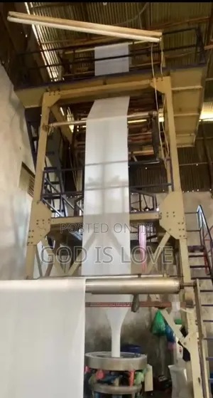 የሚሸጥ Film Blowing Machine 
37kw 
Price 1ሚሊዮን