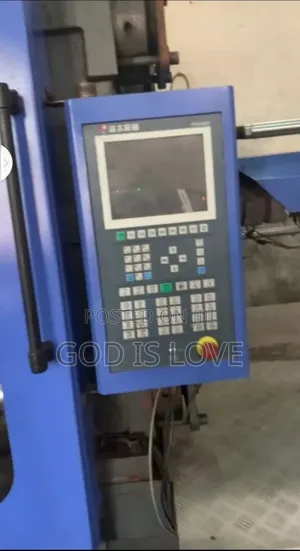 Photo - Injection Machine ኢንጀክሽን ማሽን 500tone