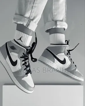 Photo - Air Jordan 1 Boots Women's Master Quality Shoes