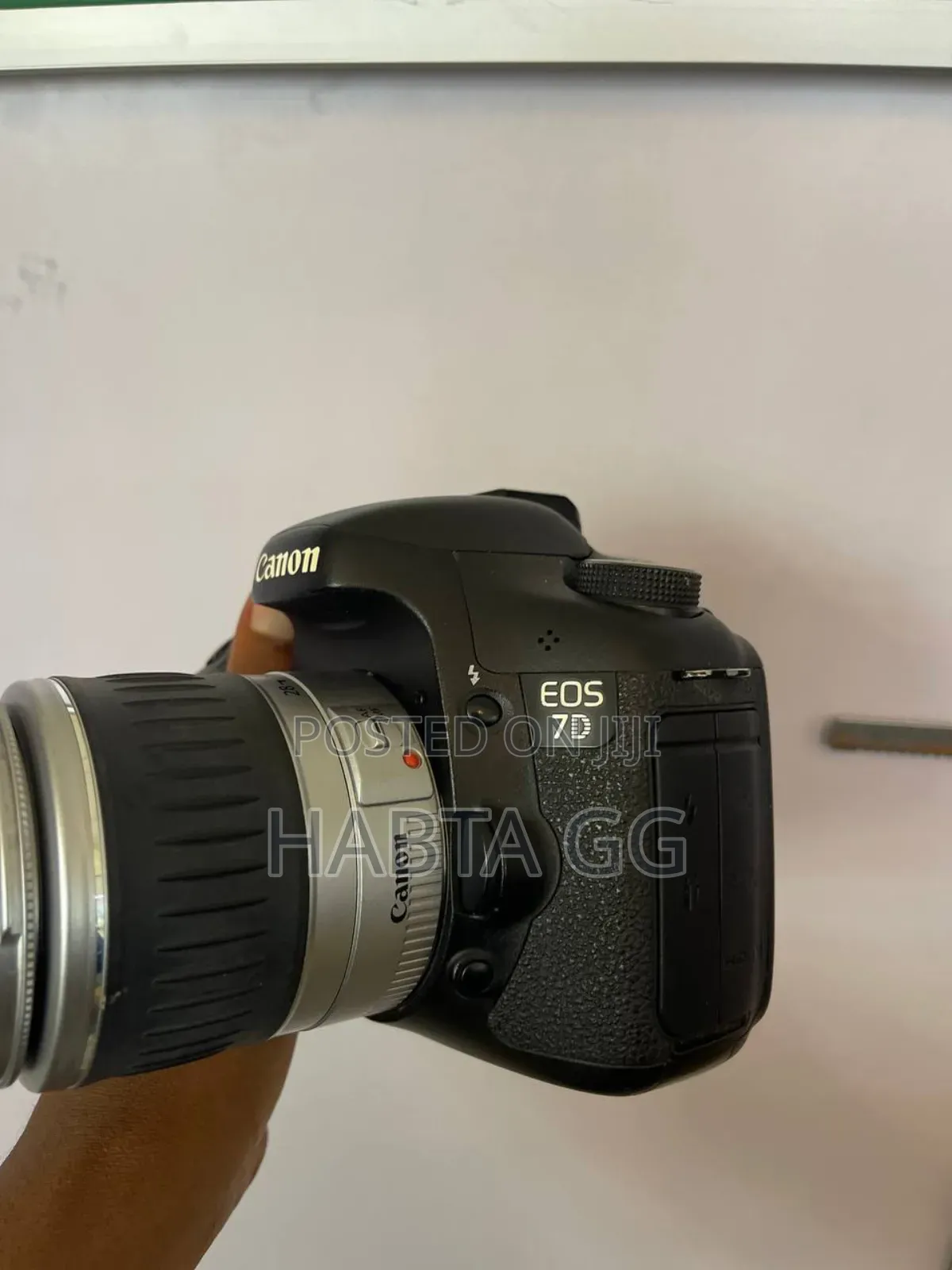 7D 28-90mm Red Dot Lens