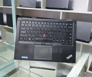 New Laptop Lenovo Yoga 260 8GB Intel Core I5 SSD 512GB