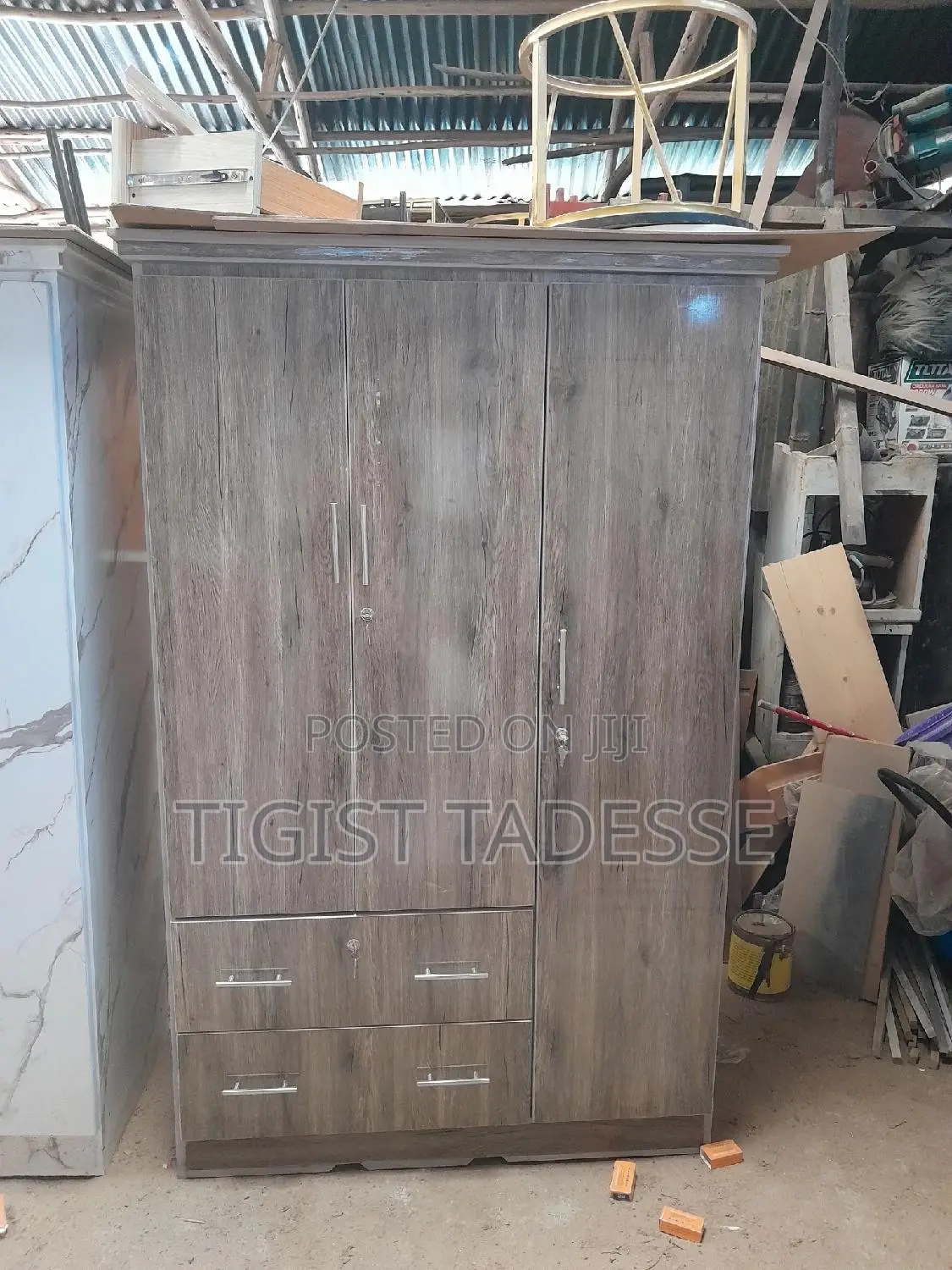 ላምኔት ቁም ሳጥን ሜትር ከ ሀያ (120cm)